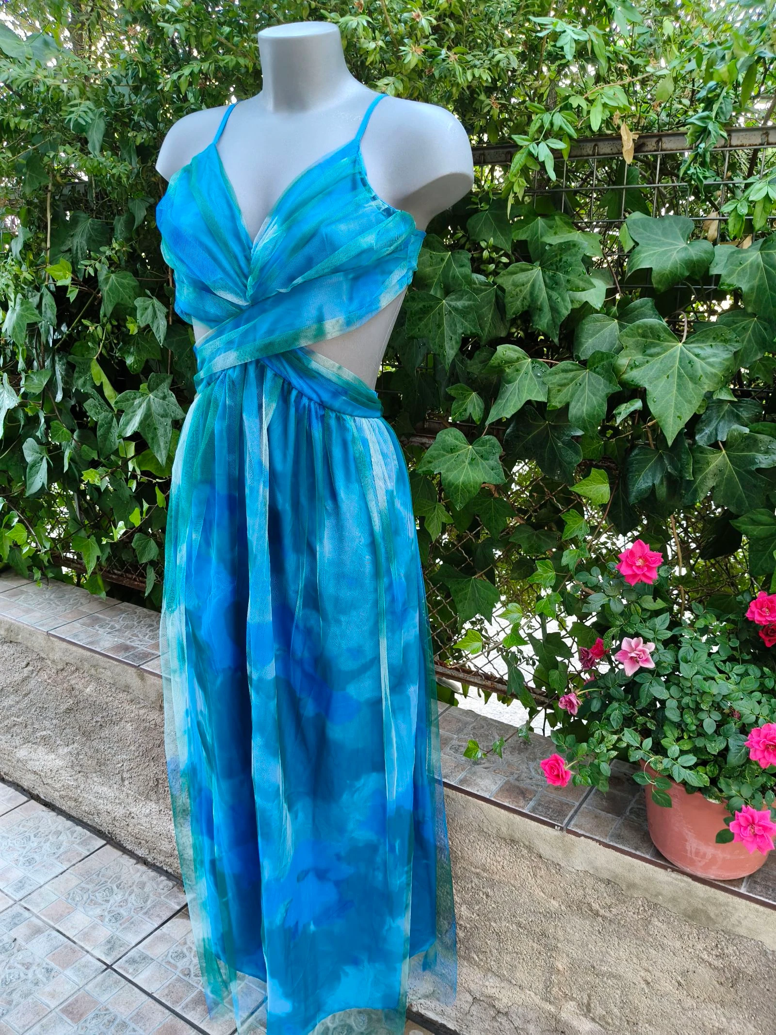 Vestido largo tule azul turquesa cut out – photo 5
